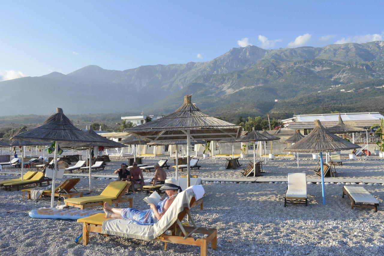 Hotel Sarajet E Pashait 1 Dhërmi Esterno foto